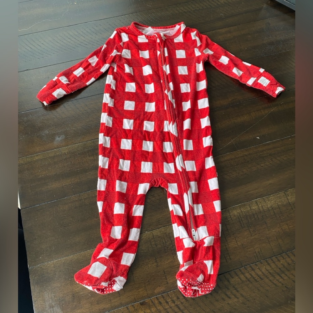 Caden Lane Baby Red Bamboo One Piece Footies Pajama Zip Up 6-12 months